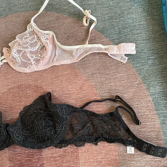 (2) Vintage Victoria's Secret Y2K Sexy Lace Bras 34B - Picture 2 of 9